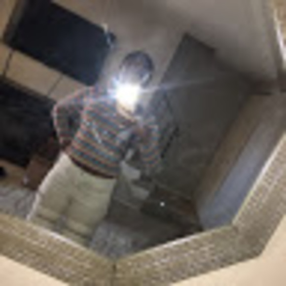 Meet your Posher, Gabrielle - Picture 1 of 1